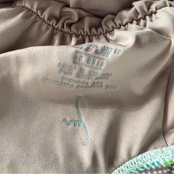 NWT Seea Swimwear Tofino One Piece Amos Swim Size XS Princess Cut Bikini - Picture 10 of 12